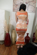 Load image into Gallery viewer, Ombré Sunset Midi Dress
