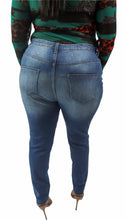 Load image into Gallery viewer, Skinny Denim Jean - Curvy
